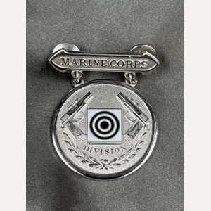 VIETNAM WAR ERA MARINE CORPS SHOOTING COMPETITION BADGE
