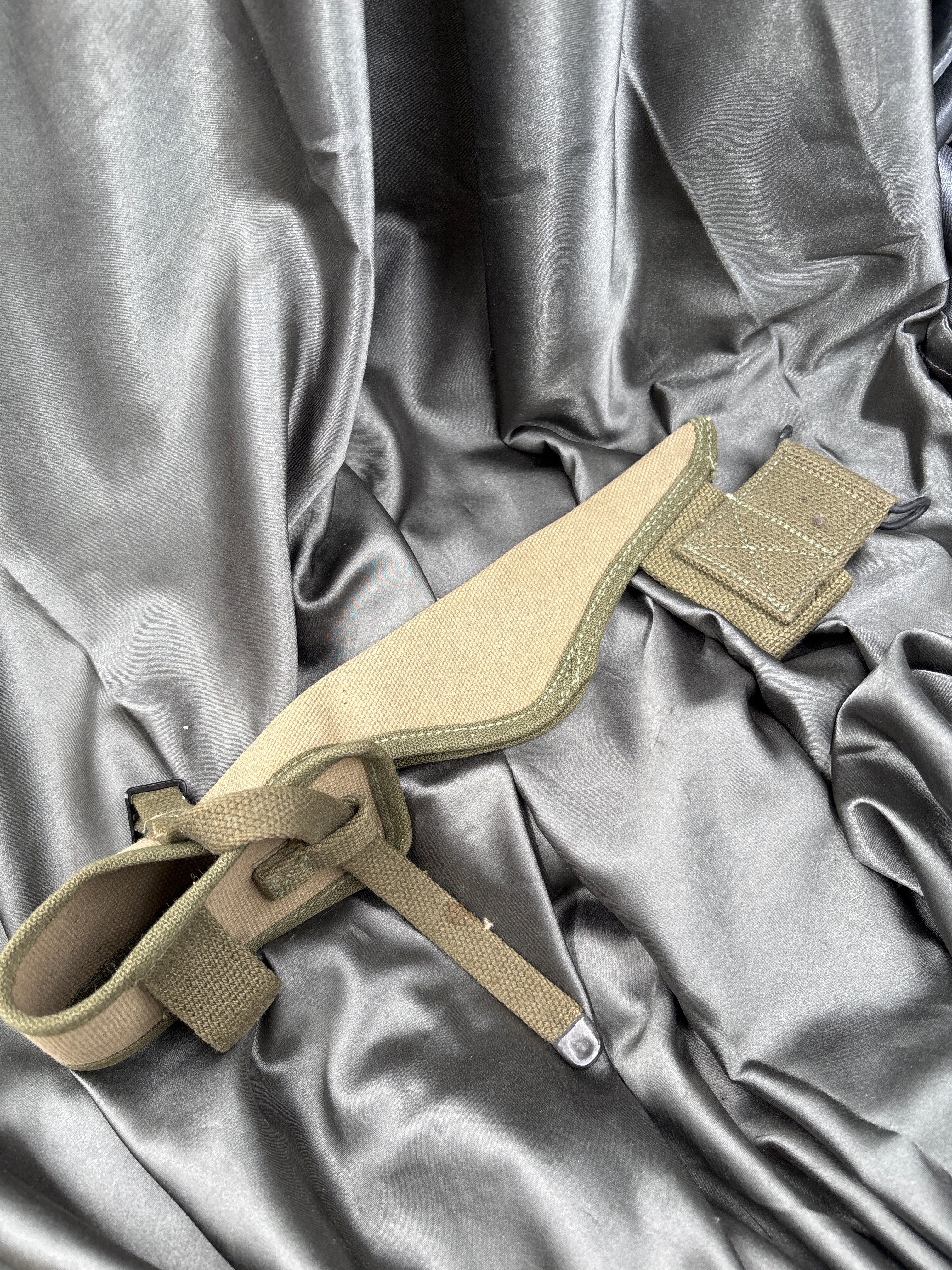 WWII US ARMY PICK AXE COVER — image 3