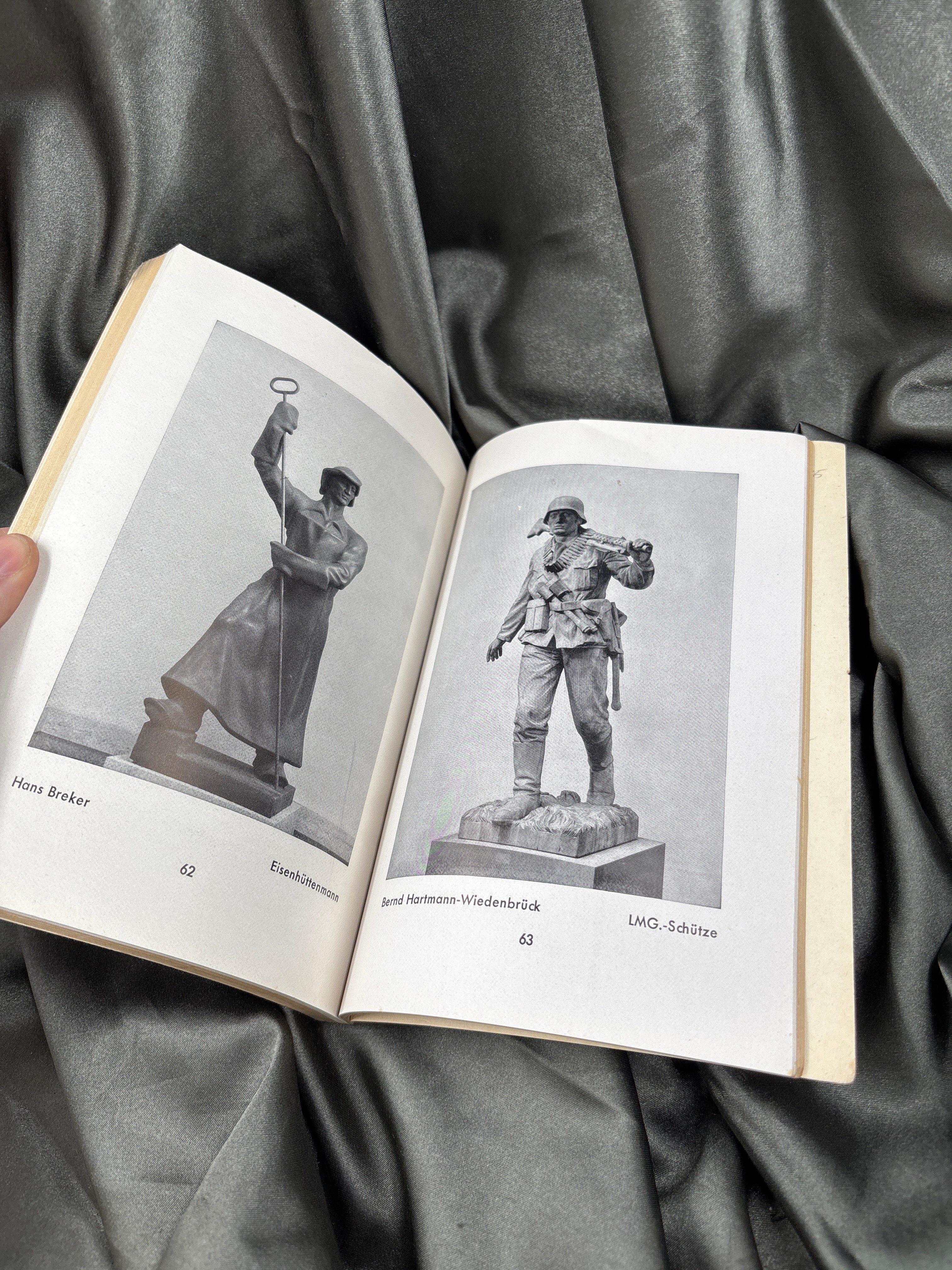 WWII German Grosse Deutsche Kunstausstellung 1941 — image 6