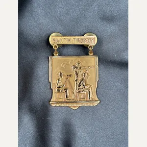 VIETNAM MARINE CORPS SHOOTING AWARD SMITH TROPHY 10K GOLD