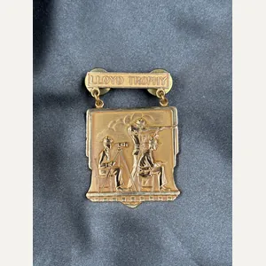 MARINE CORPS LLOYD TROPHY AWARD 10k GOLD