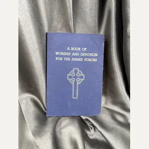 WWII US WORSHIP BOOK