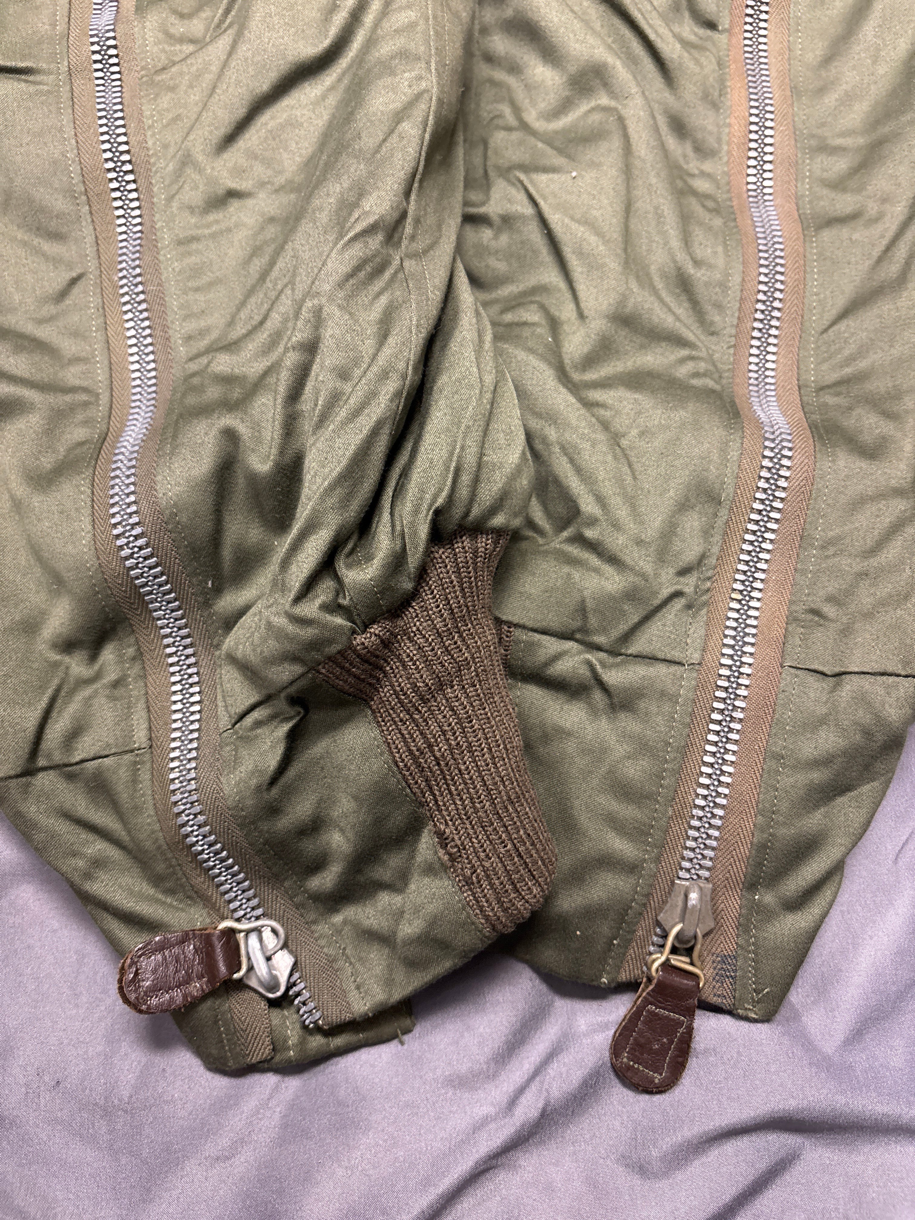 WWII US AIR CORPS A-11A FLIGHT TROUSERS SIZE 30 — image 2
