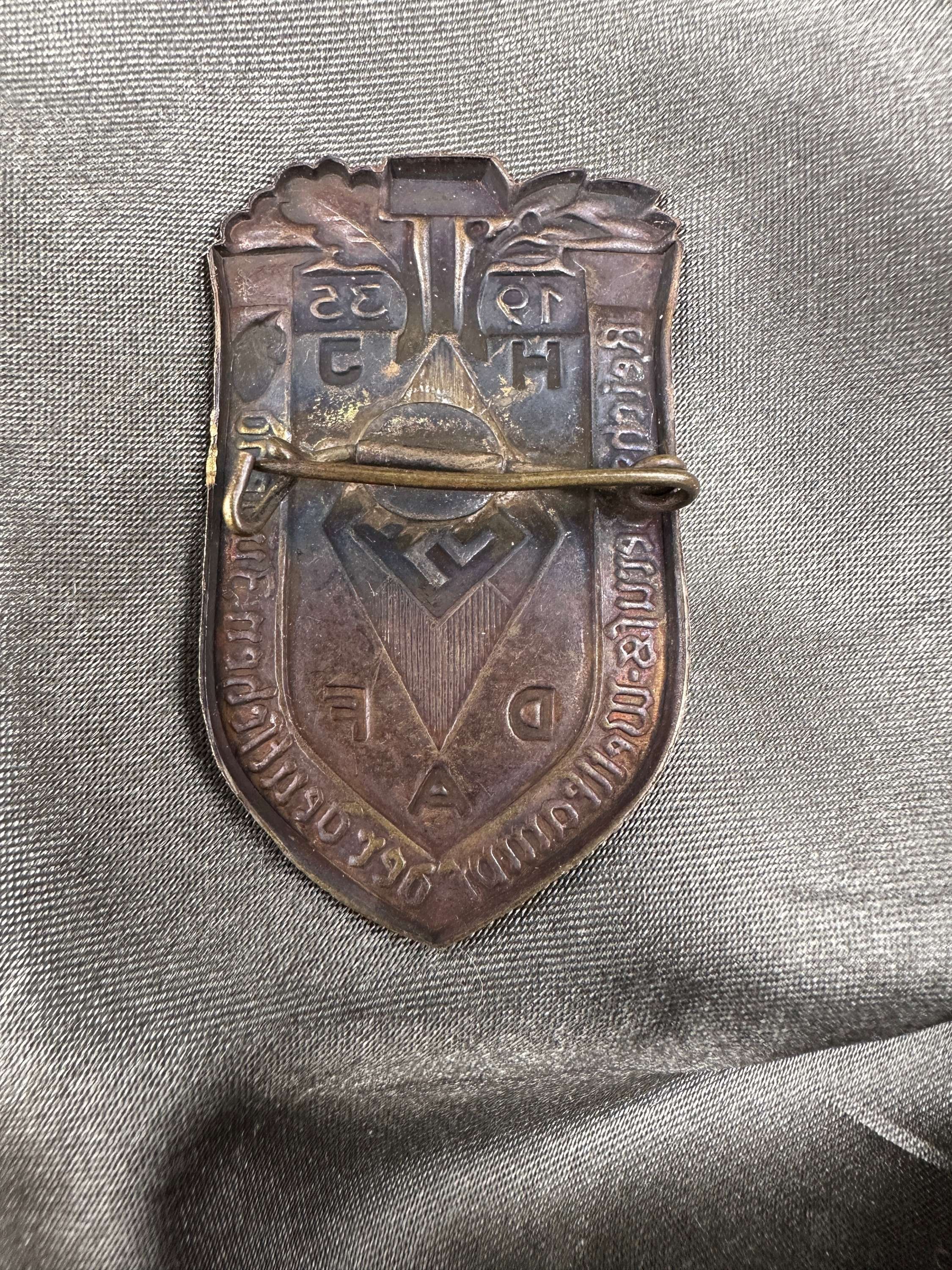 WWII GERMAN HITLER YOUTH TINNIE — image 2