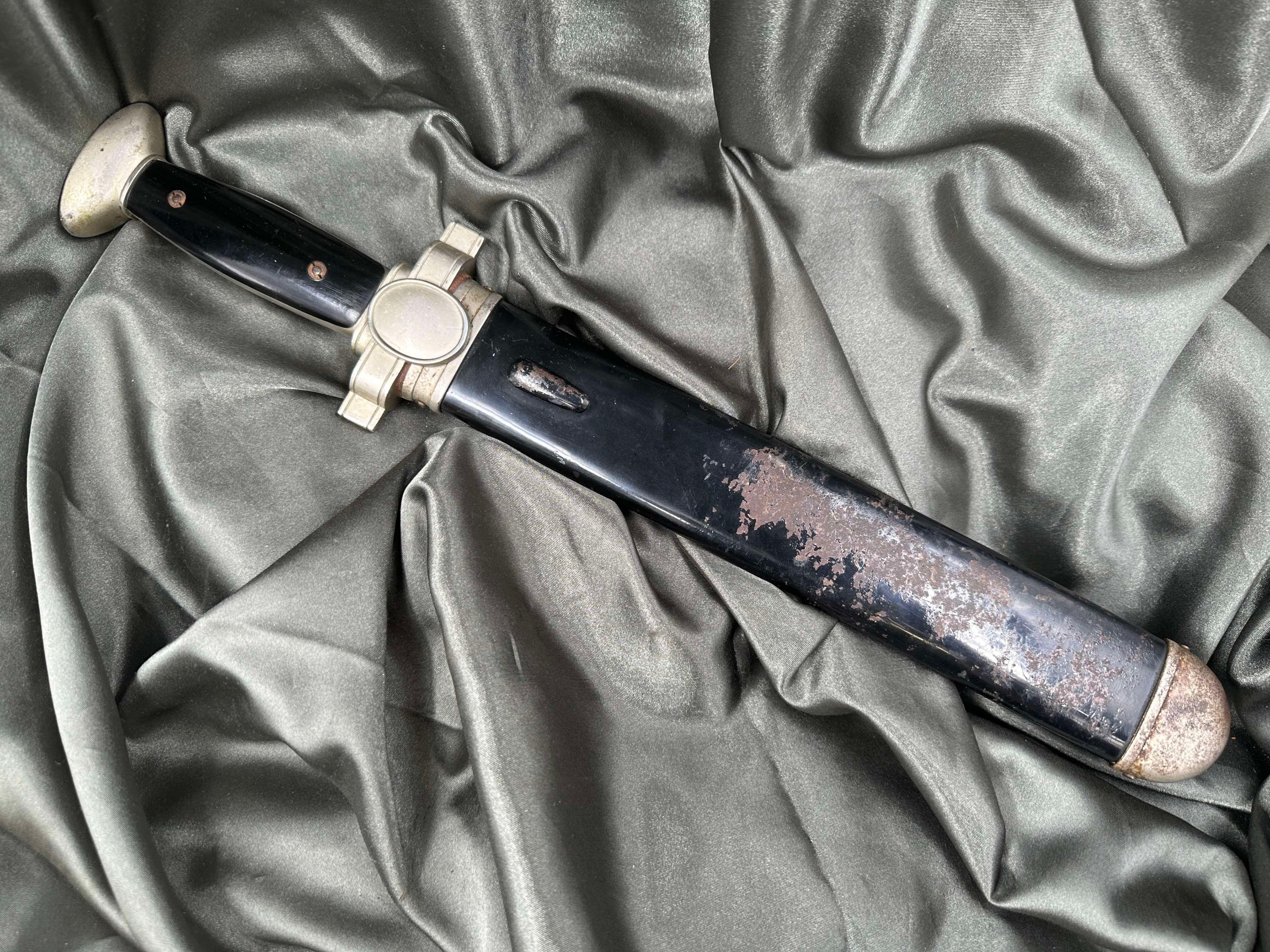 WWII GERMAN DRK HEWER — image 5