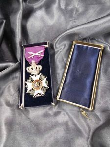 WWI BELGIAN ORDER OF LEOPOLD MEDAL