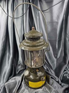 VIETNAM WAR ERA COLEMAN US ARMY LANTERN