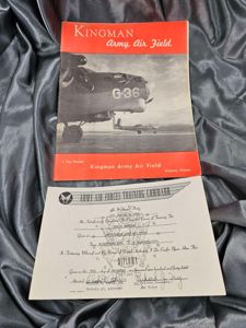KINGSMAN ARMY AIR FORCE TRAINING CERTIFICATE AND BOOKLET