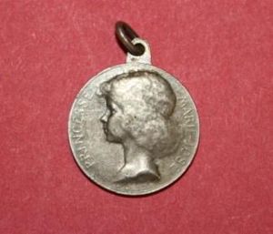 1914-1915 Princess Mary-Jose Pendant - Belgium