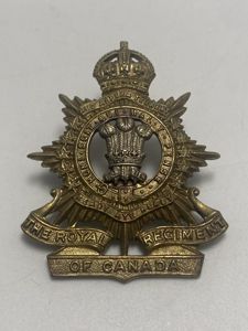 WW2 The Royal Regiment Of Canada Cap Badge
