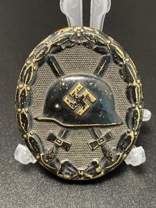 Third Grade Black Wound Badge Early Brass Hauptmünzamt Wein