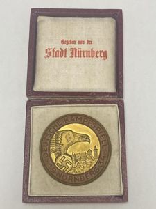 1934 German Combat Games Nürnberg Ceramic Medal Boxed