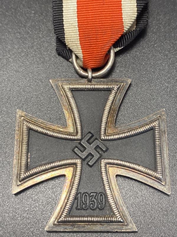Iron Cross Second Class Maker Marked 6 Fritz Zimmermann — image 2