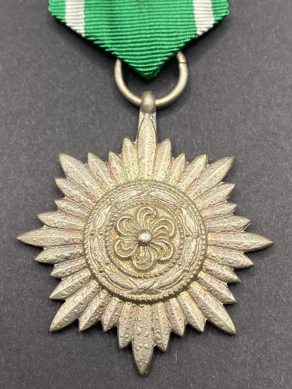 Eastern Peoples Award Second Class in Bronze Maker 100 Wachtler & Lange — image 2