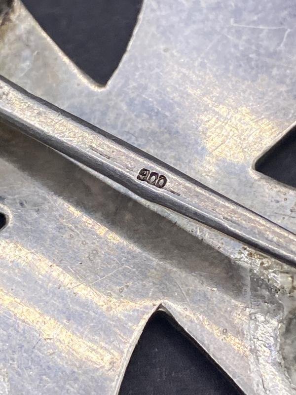 WW1 Iron Cross First Class Silver Frame Marked 800 Vaulted Variant — image 6