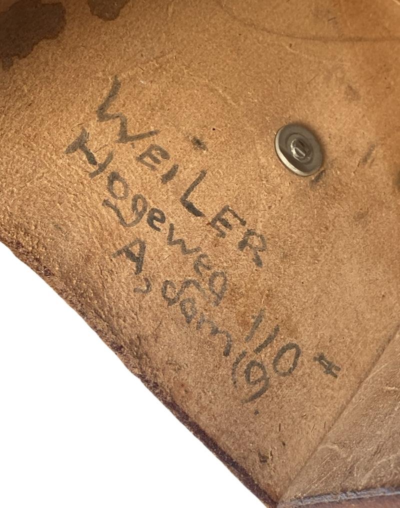 1937 Dated Luftschutz Medical Pouch — image 5