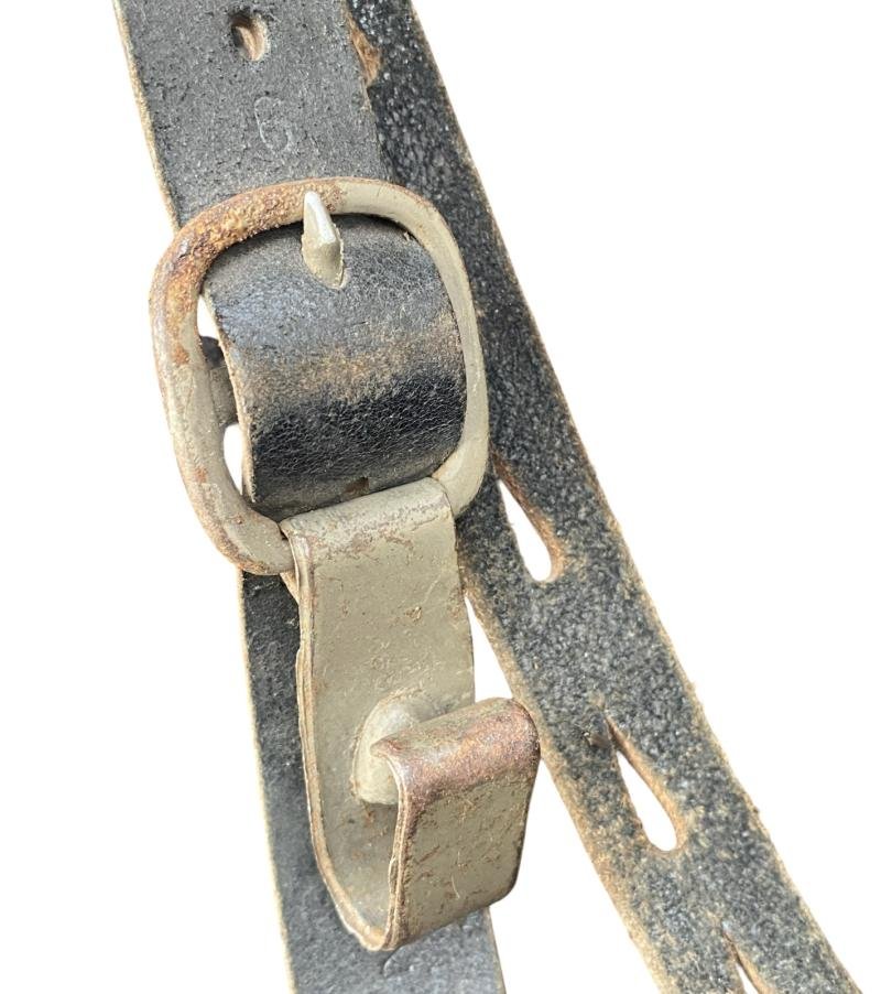 German Army Black Leather Y Straps 1942 Dated — image 2
