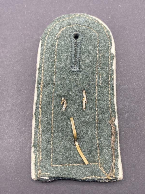 German Army Infantry Feldwebel 26th Infantry Regiment Shoulder Board — image 2