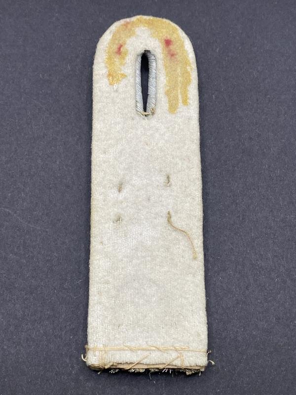 German Army Leutnant 40th Infantry Regiment Shoulder Board — image 2