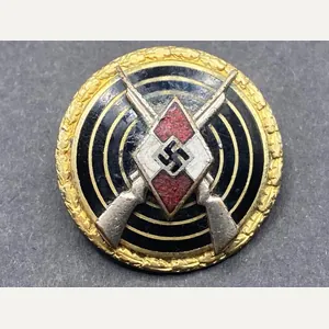 Gold HJ Marksman's Badge M1/102 Frank & Reif