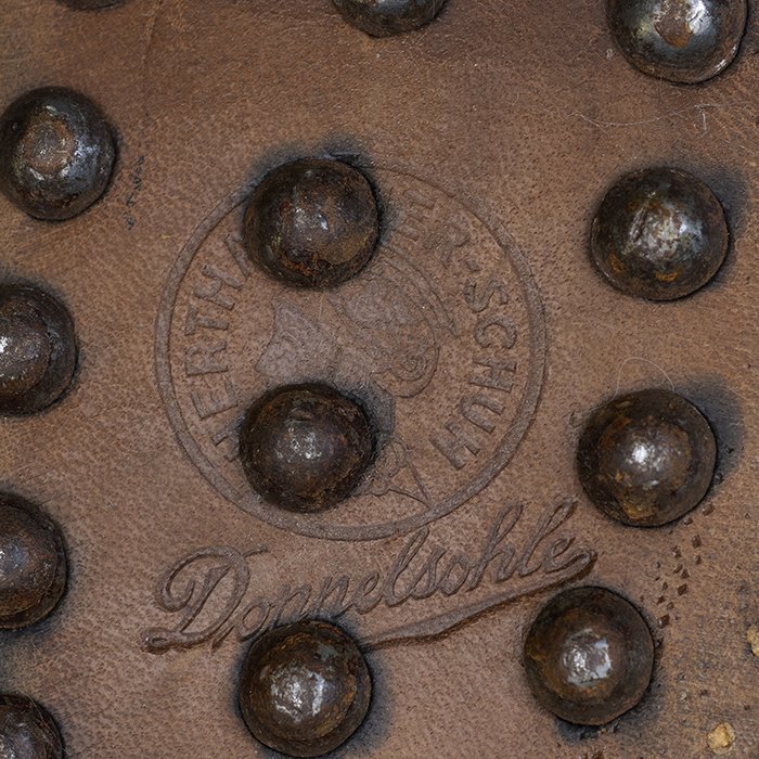 JNH37 Excellent unissued pair of worker low boots — image 12