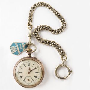 DM132 Pocket watch with chain