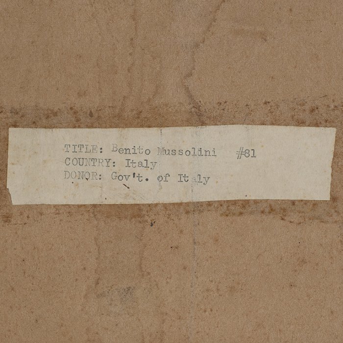 DMI85 Framed signed portrait of Prime Minister Mussolini dated 1931 — image 7