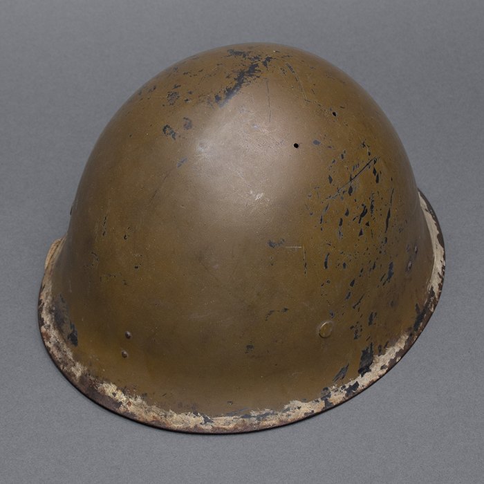 RT7 Interesting Imperial Japanese Navy Type 90 field helmet — image 10