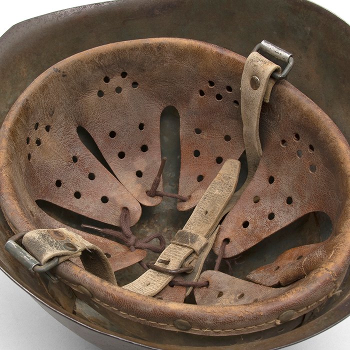 HES223 Italian M33 helmet for Carabinieri — image 9