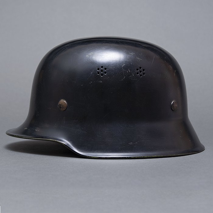MSF2 Postwar lightweight civic helmet — image 2