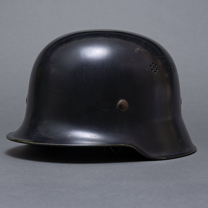 MSF2 Postwar lightweight civic helmet — image 4