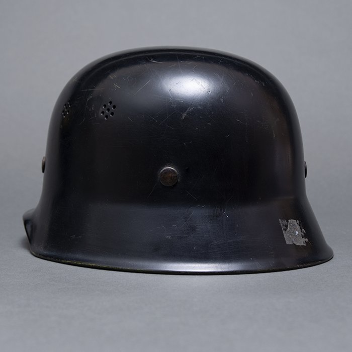 MSF2 Postwar lightweight civic helmet — image 6