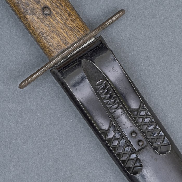 JOJ43 Wooden handled boot knife with spring loaded scabbard clip — image 3