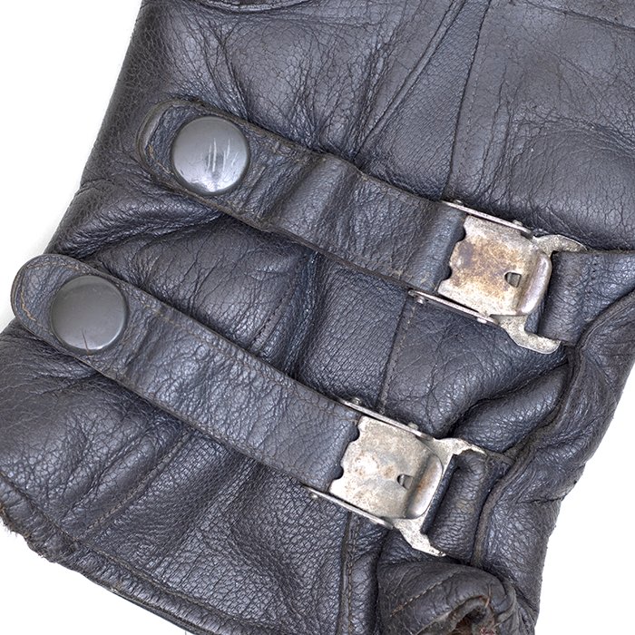 KWH21 Service used Luftwaffe leather winter gauntlets — image 7
