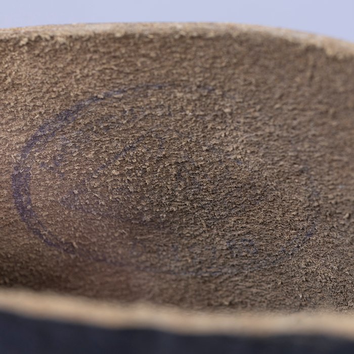 BAS14 Clean matched pair of wartime black leather work boots — image 11