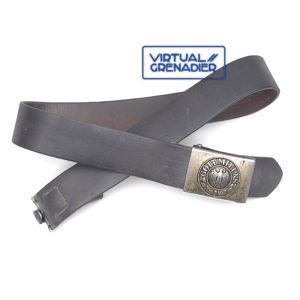CBA50 Early Kriegsmarine gilt EM buckle and leather belt set
