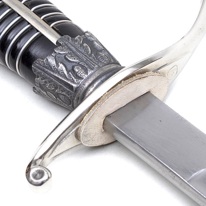 SPA99 Attractive and well-kept SS officer's sword — image 17