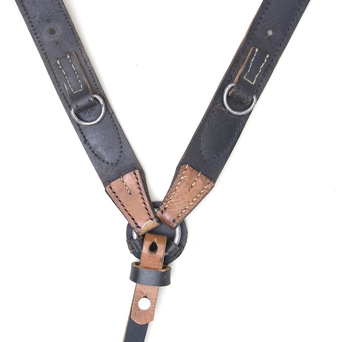 MP5011 Heavily modified equipment support Y straps — image 4