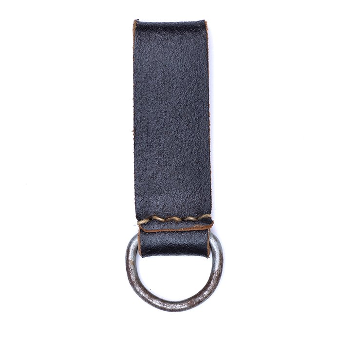 MP5019 Single black leather equipment belt loop with D-ring — image 4