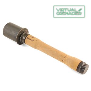 ACZ163 Very nice 1941 dated M24 stick grenade