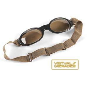 ACZ156 Excellent set of Nitsche & Günther Splitterschutzbrille, third type