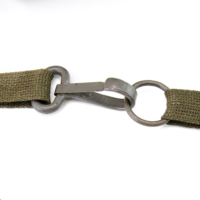 OPA30 Luftwaffe Fallschirmjäger gas mask and carrying bag — image 24