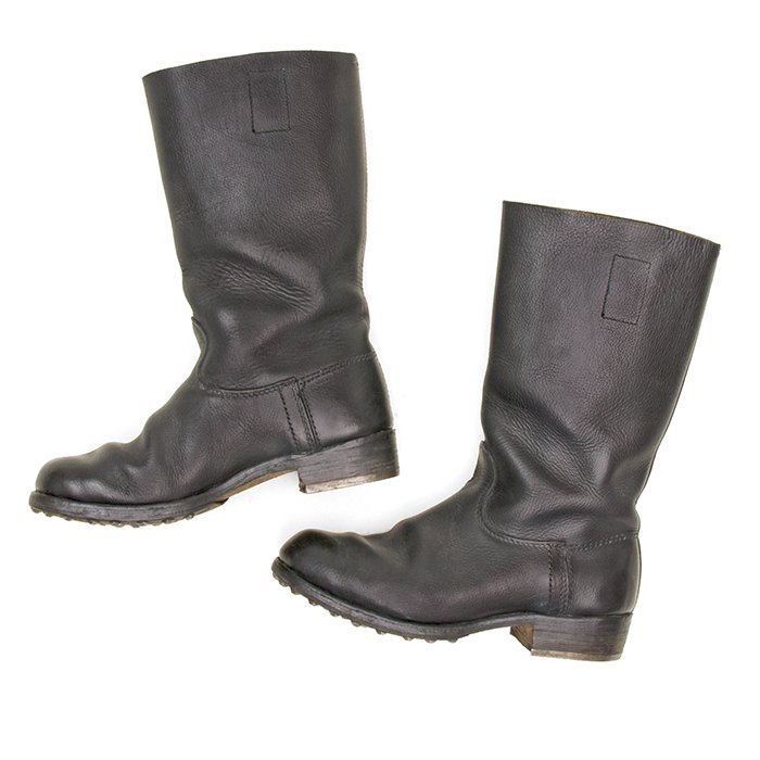 TOA10 Excellent pair of EM marching boots — image 10