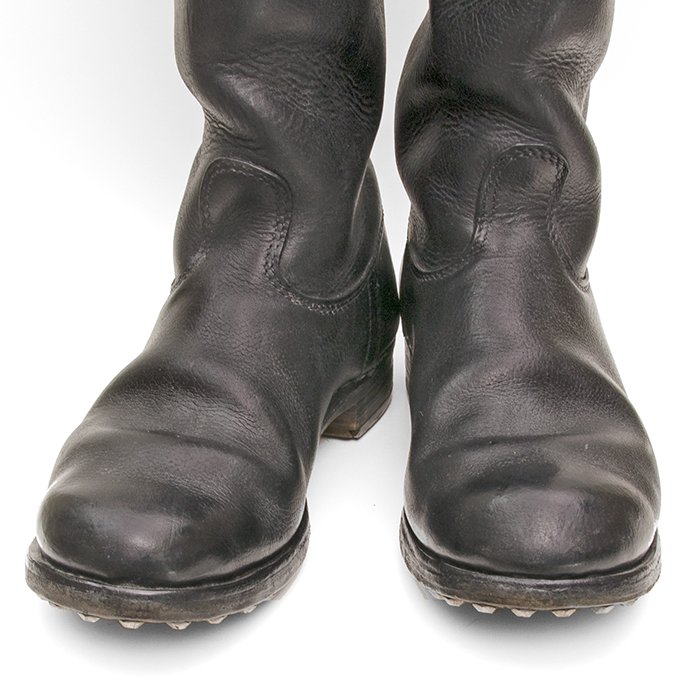 TOA10 Excellent pair of EM marching boots — image 5