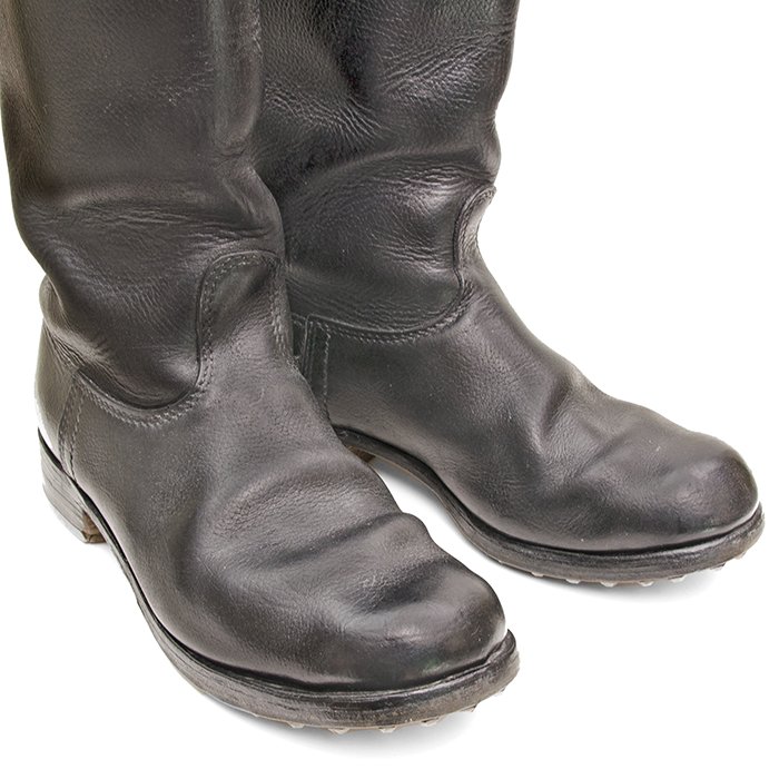 TOA10 Excellent pair of EM marching boots — image 7