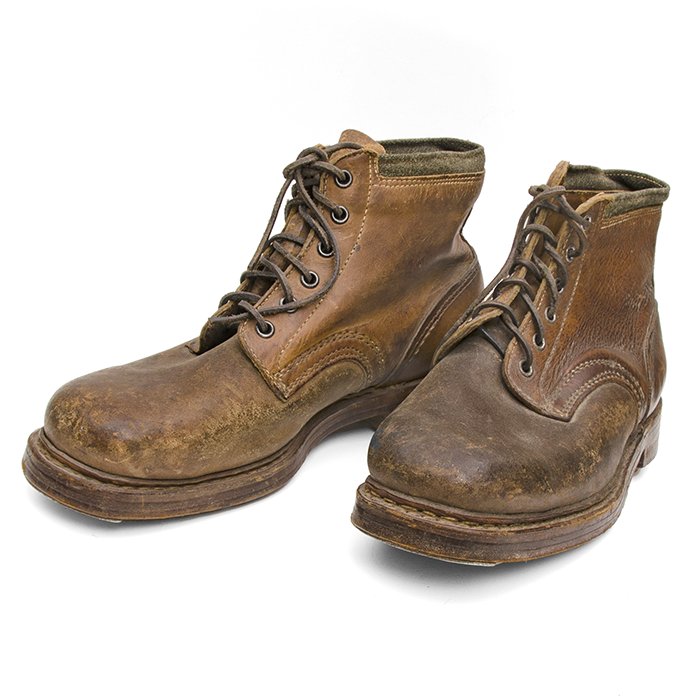 GZA4 Later pair of Gebirgsjäger low quarter boots — image 5