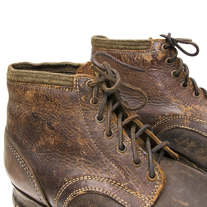 GZA3 Excellent matched pair of low quarter Gebirgsjäger boots — image 5