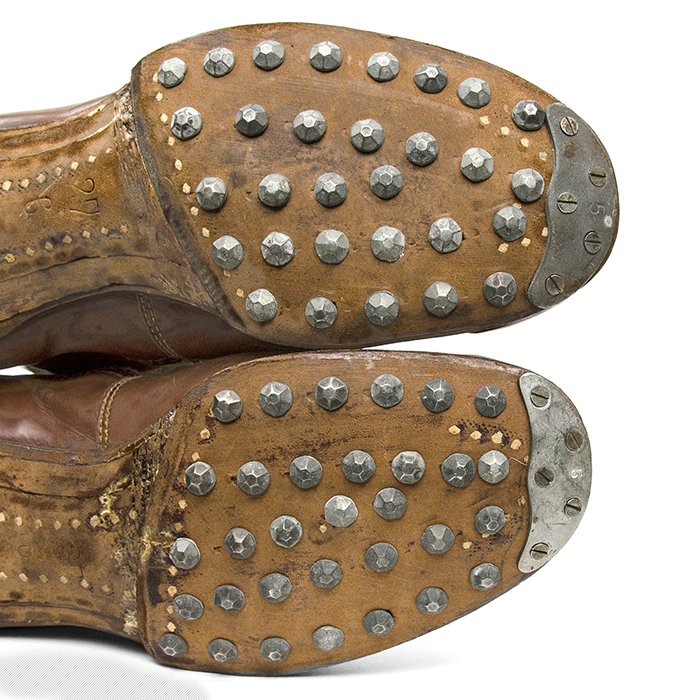 ACZ118 Excellent matched pair of Luftwaffe issue tropical high boots — image 16