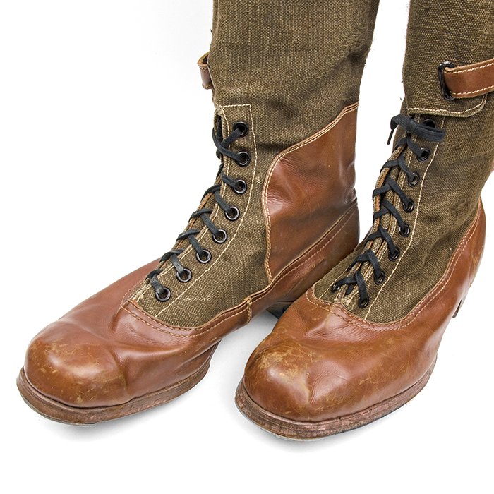 ACZ118 Excellent matched pair of Luftwaffe issue tropical high boots — image 3