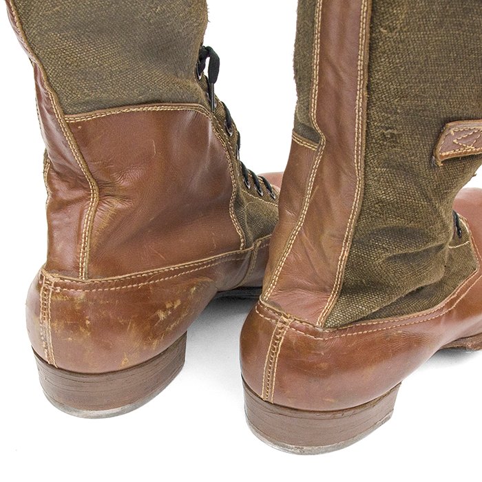 ACZ118 Excellent matched pair of Luftwaffe issue tropical high boots — image 9